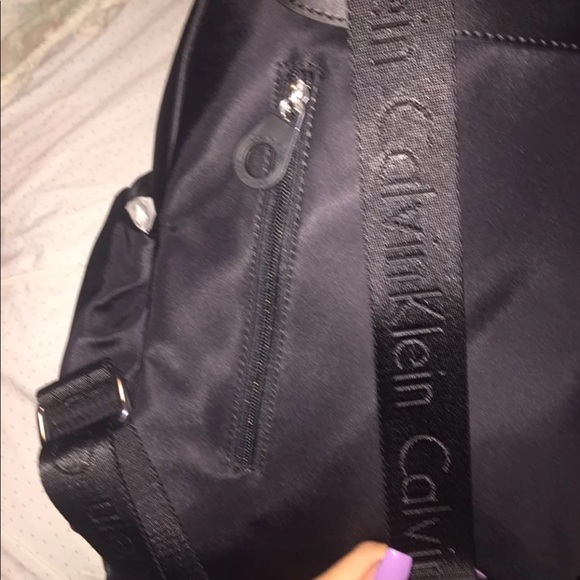 Calvin Klein - Picture 3 of 4